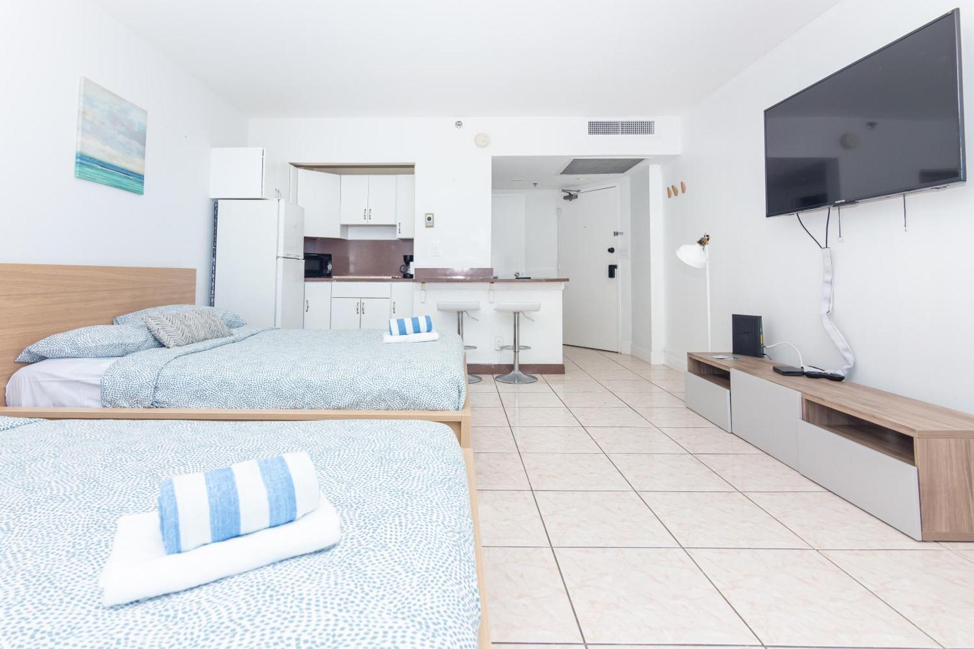 Girasole Apartments Маями Бийч Стая снимка